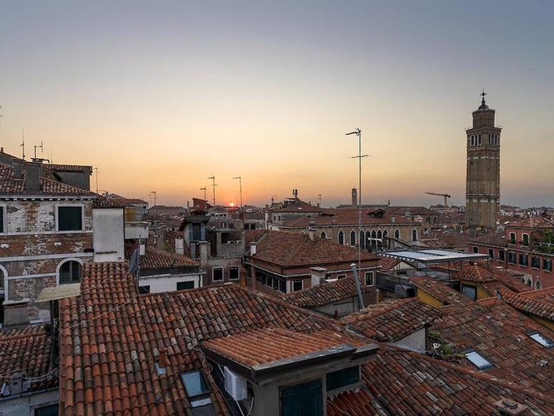 D51D98923CEFD9524DB6823894E2541B