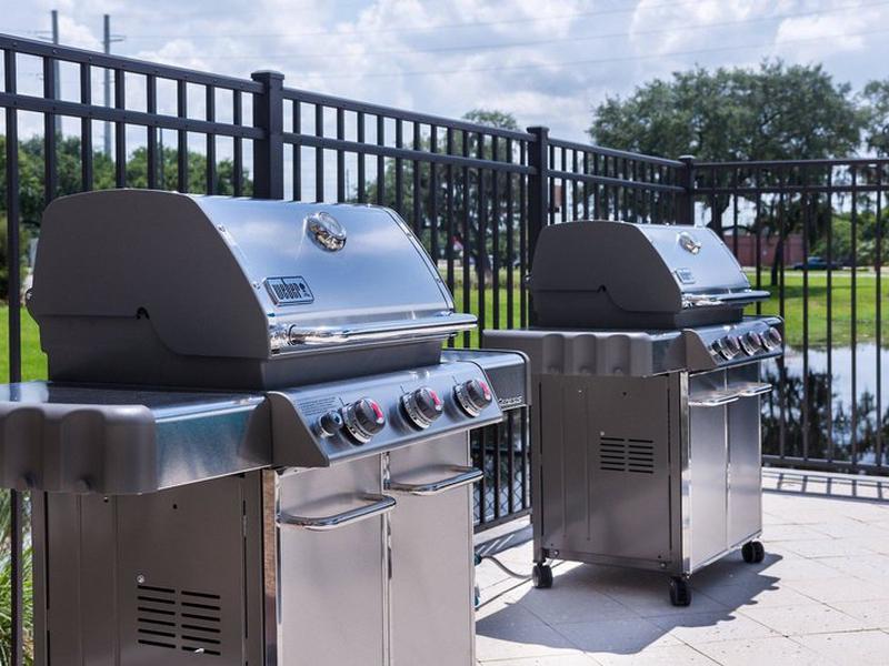 047EDA82339080BA3593175FFF893098