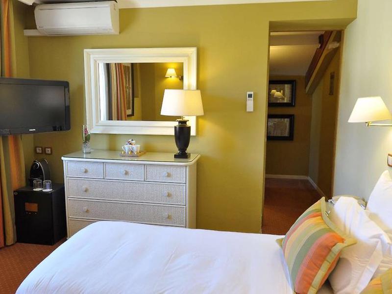 0459C40D2A65B6C88F91D9720C15A581