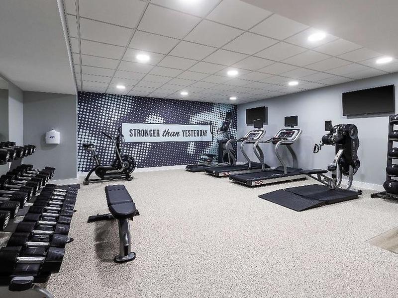 CEE1D75336FAA505BCC6B8DDCE2B5C80