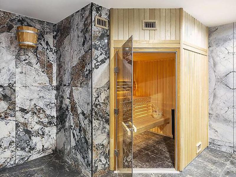 8A8722920702B24BA8AD0E1119040444