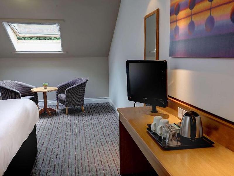 FEB0A7D2A20463EF4DA3FCE73FD3DCE3