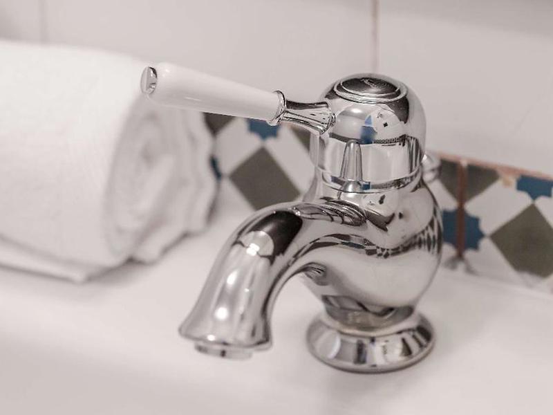 024B65780449CC5AD87DA4A479B31F23