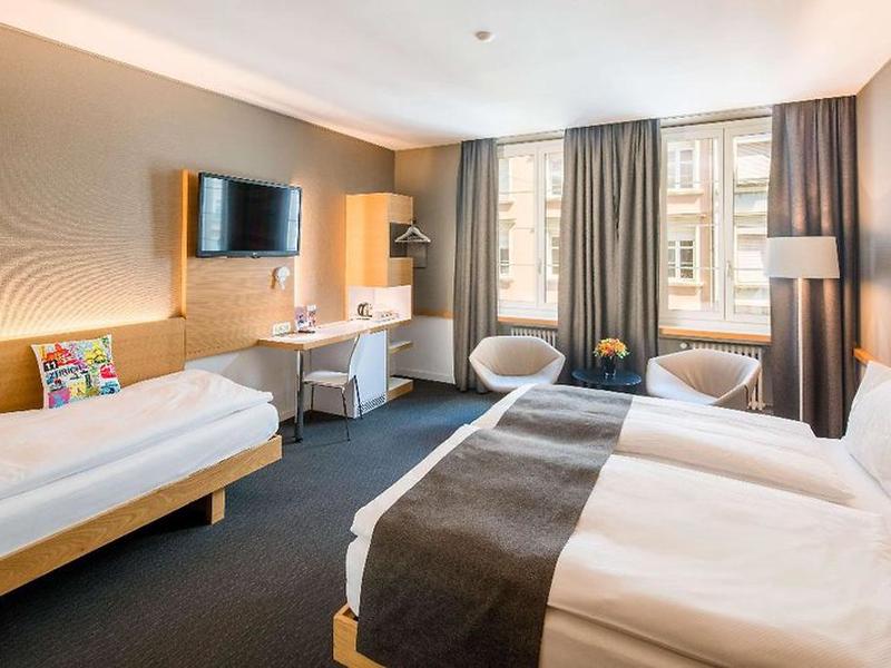 9858537BBB8D630EC19C66B486BCB70A