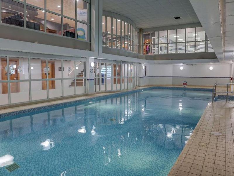 EE957A01FB8C2E59B11CFA4C8492045E