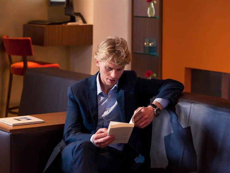 F3AC7FE0688F8AF60DB2D8874CAC0491