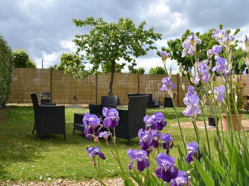 5B26BD41A1145A4F7C5385F8542EE8E8