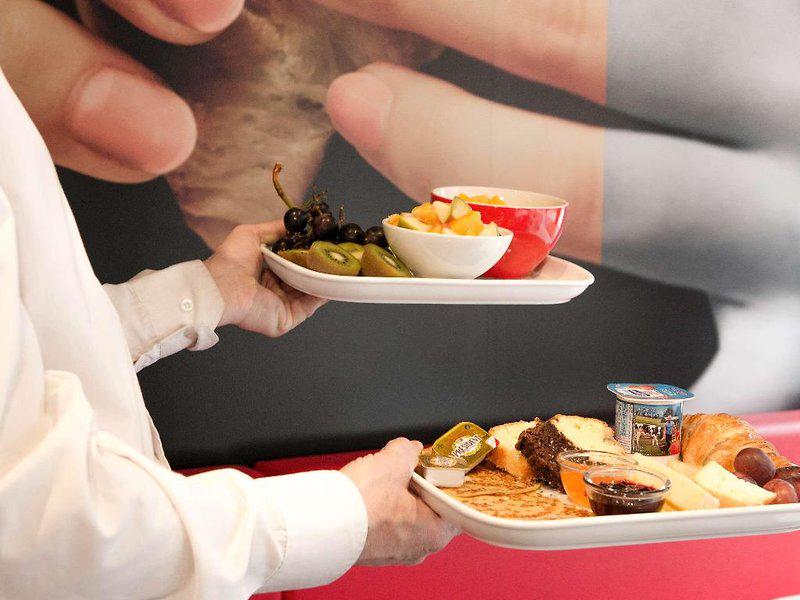 2C559D0E051E858AD0D0906C434E73EA