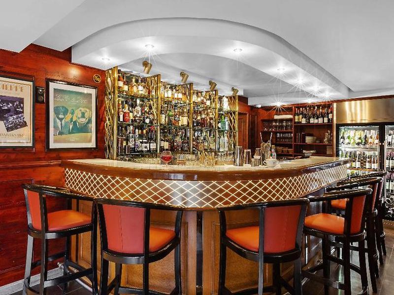 42E74565B310AB21EA0C4783ADC3CB35