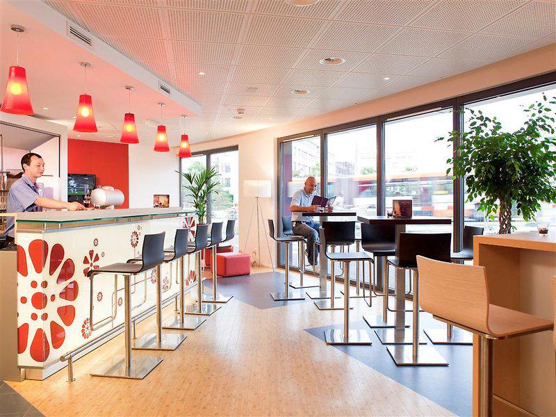 AF584AE88D72D46515F3282E195A5ED2