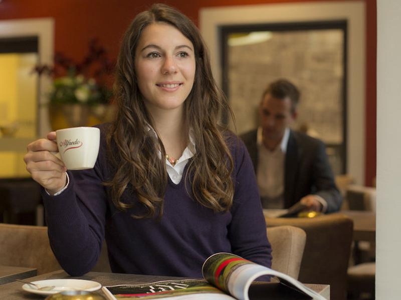 2CB7DDF5DBCF7376B462811C9082DE54