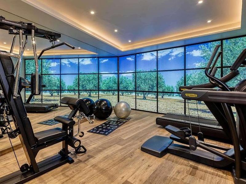 01B7302E03DA42614DCE4D4694461BA4