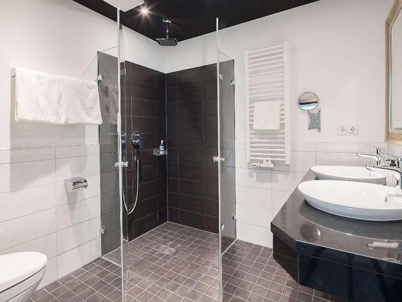 DE81A78DD8808162665625B979EED5C0