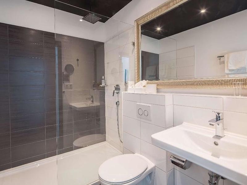 7CCA7A3735BD962A3456EFB0421DD6B9