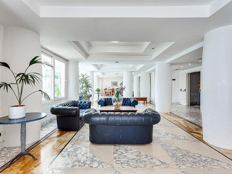 7198CFBD6DD94927DF9E10355085658F