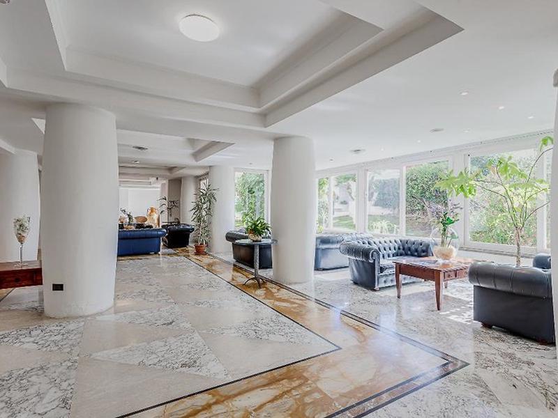 8815B47E17FE8DCA6EAA136912B4E76E