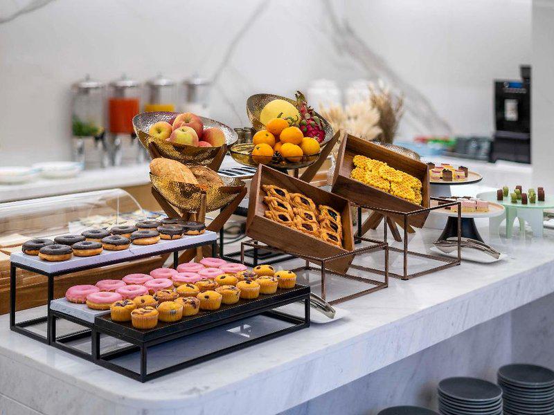 7693F055DBC8FA465AAB40480F9C2F6E