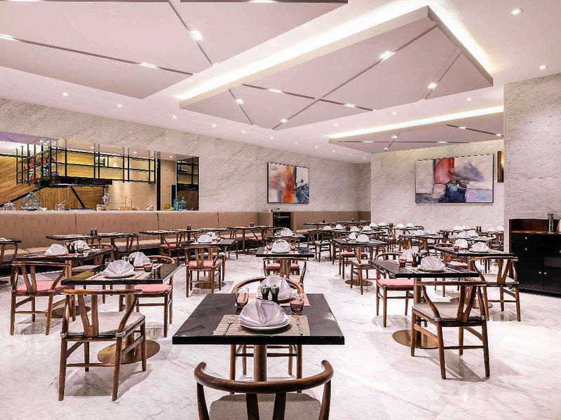 888215751C00F366C8AA51E9AD0B2971