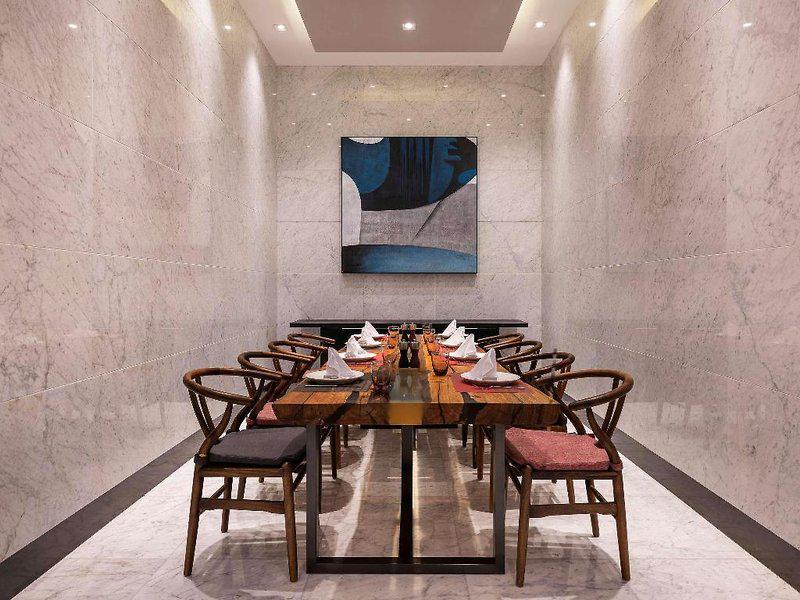 E5B81156616D4256BBBDC71A8FB9AFBA