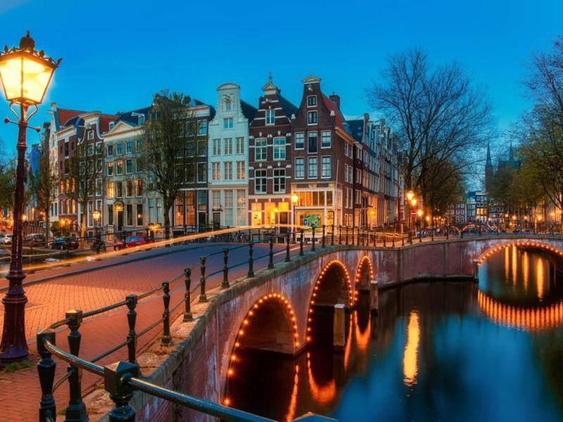 B043BA7E527B17655D45148CB78B47B7