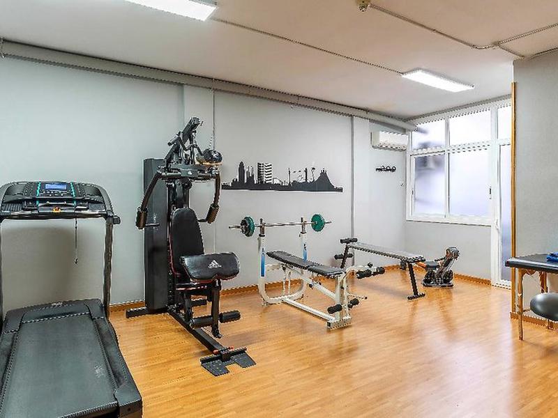 FD5E093C838E3B68A64197398B2923A2