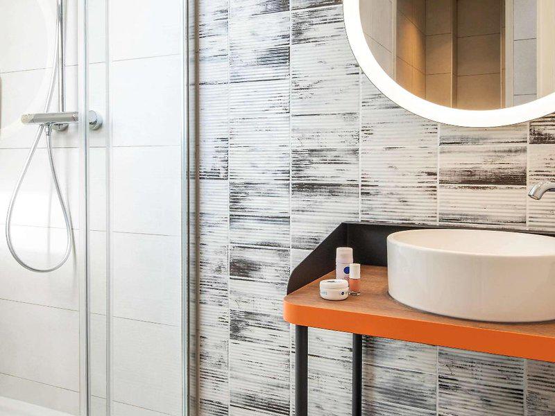 08F4A35E79BD776198F124BD91F64E78