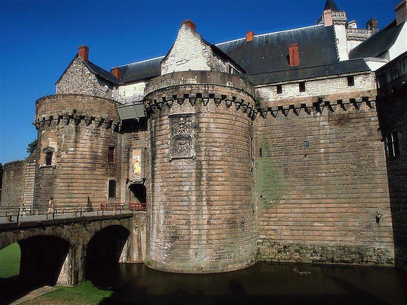 CD6BB7074E2DB41ECEDAD099FC6F3916