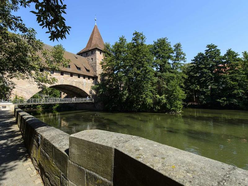 FBF6841F04D196C7E69633177555360D