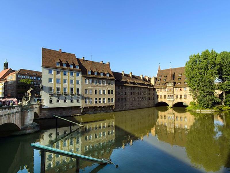 F42AA96D461D4ABC04F5A5ACFCE13AC7