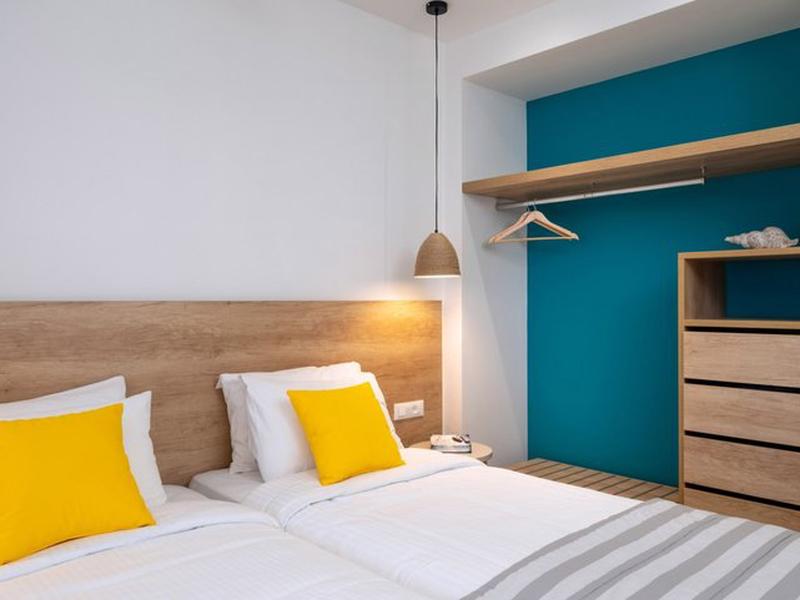 868FD7684F3765D903E1F41027FAE769