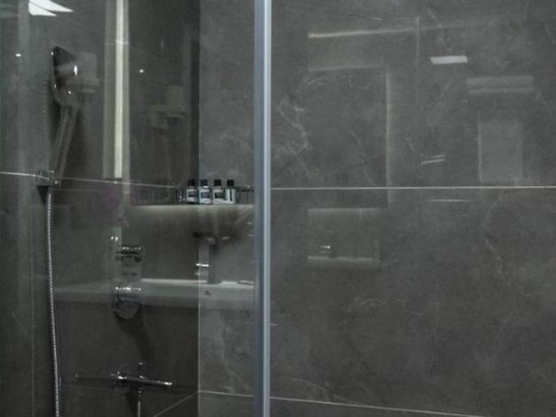 04C6B80D56681C556E6B8A715D3E8C2B