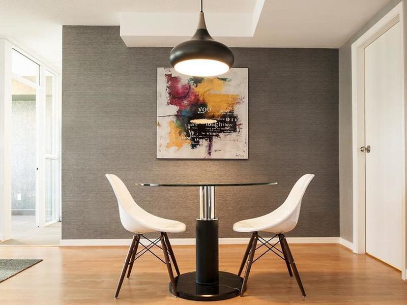 D85E3EB56499E0473D7B2865FB961C02