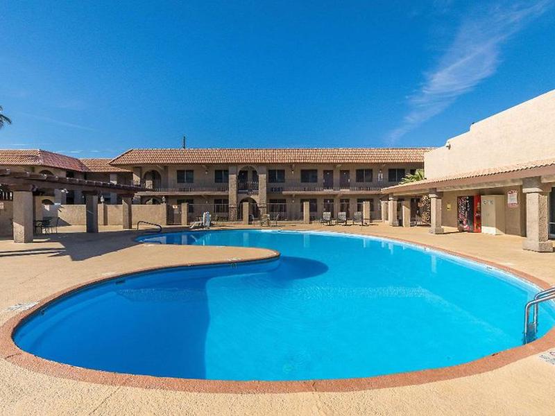 B52D0DB861E3FAEAC927C537947E40A7