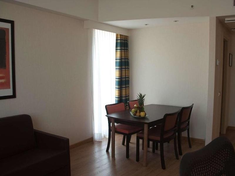 FFBE8E31A969DABC6BC223BD4163F05F