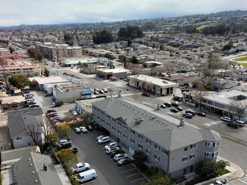 F3D55B558D9A236FF57169E87C1EB3CF