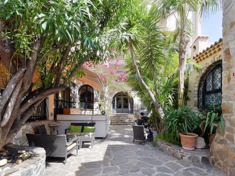 A13AF3982EBF612F542BC930C618B198