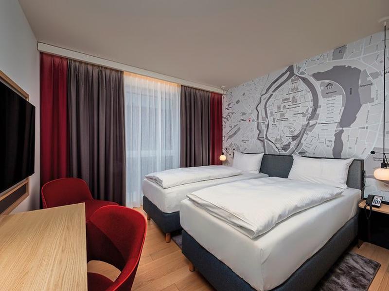 31B69884DB488AED1E169E1B9A006FFD