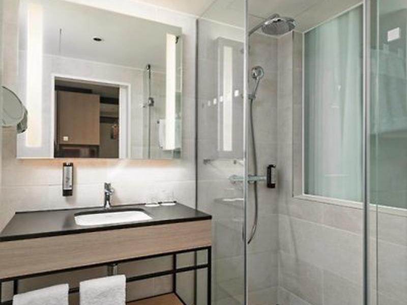 354DD9E7796D2E0A3BEB7A3C55E697A4