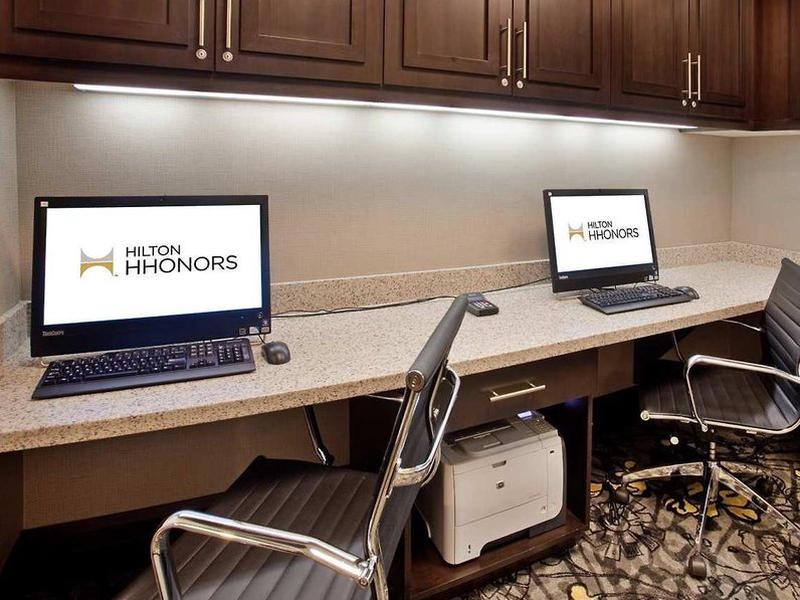 4293EF6AD25540900A4A245A1C5B8C0B