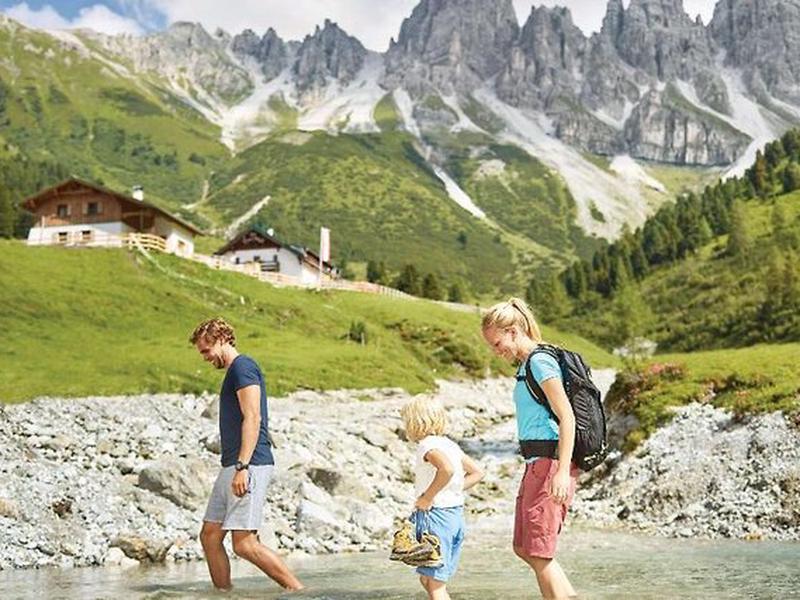 040B308B00380B02CEE9B61EE4F14088