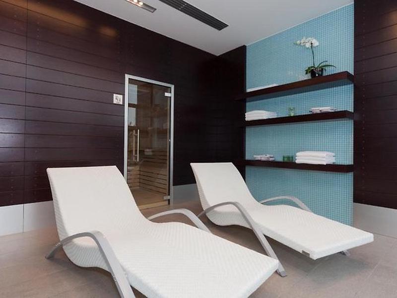 5780B9C4CA64EF9A59204FE11887F804