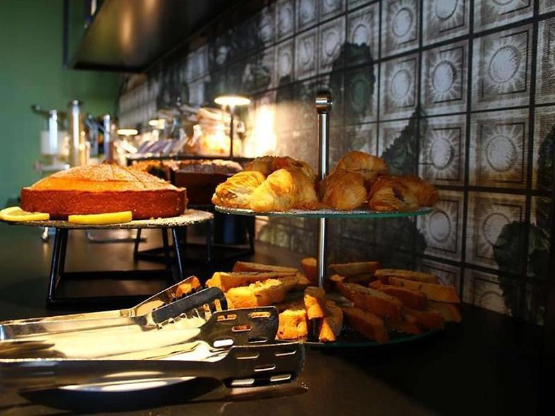 3E229622C5F86A49DE8269A990D63438