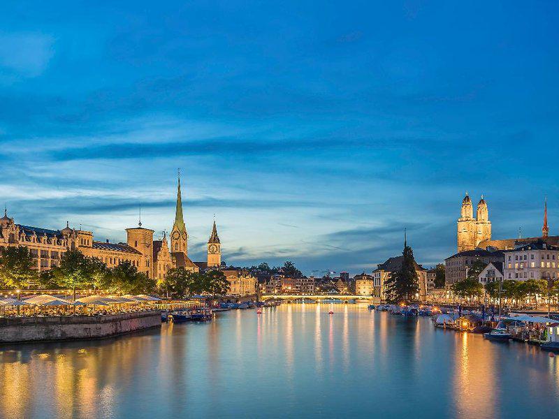 51CA0E7748E733B7A1BE6B2A48DA8424