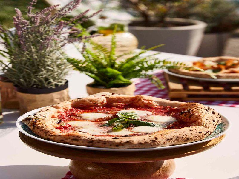 9AACE91AC613E68926F7ECBB13EA4959