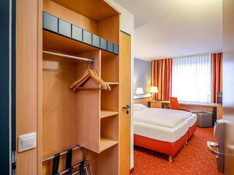 FC3EFB3B34D596FDF54525959E842FC1