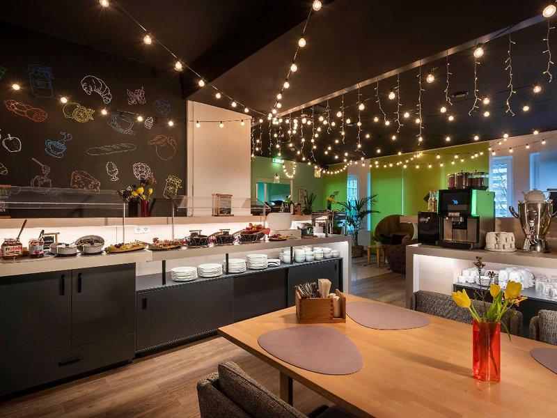 D3C4C0FFB756CA0250C5B34D8266EB1E