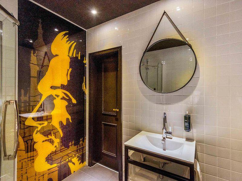 875BC39A475BB4154E5B91DAD91AA392