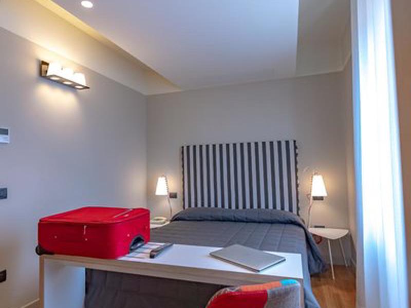 BACF49B861DDB570B3FF2635C855D7E8