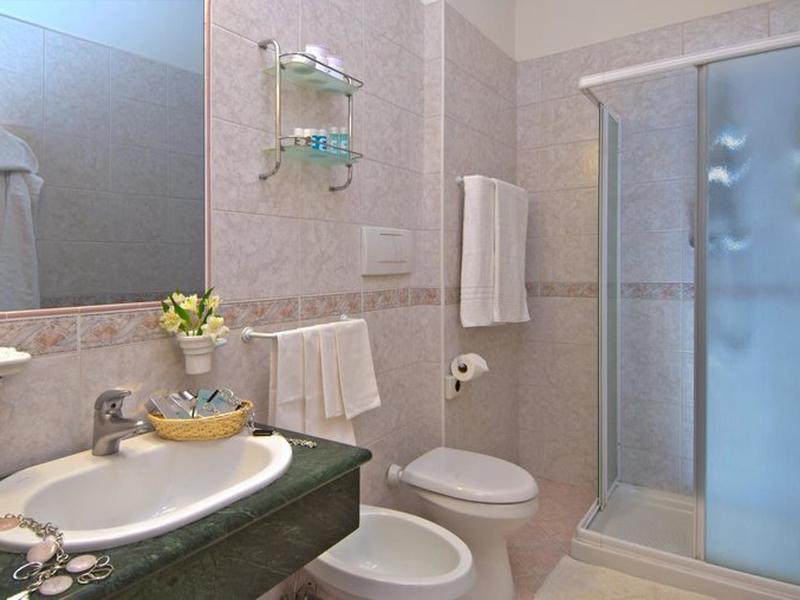 4E6AE351AC86175CC418B6D0422CA603