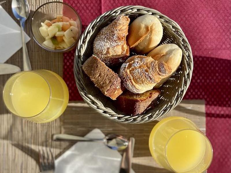 94B2B44287376104BBAA641336775914